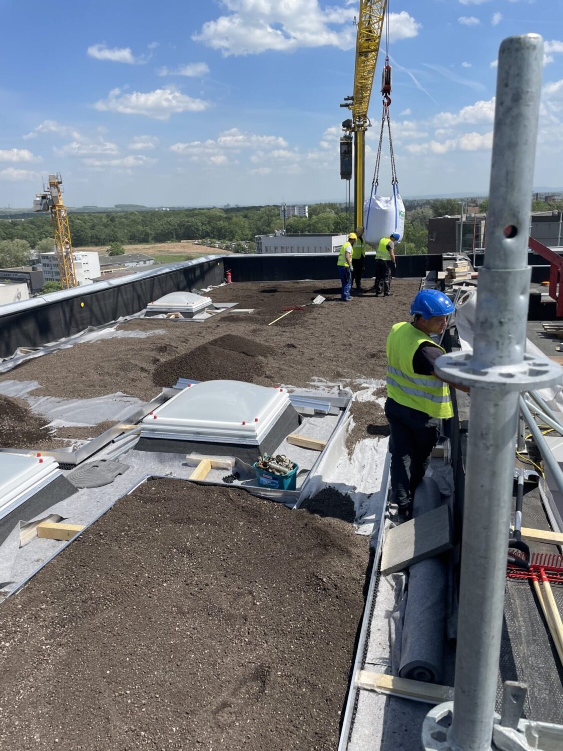 Rainwater Harvesting From the Roof: System, Tanks & Benefits